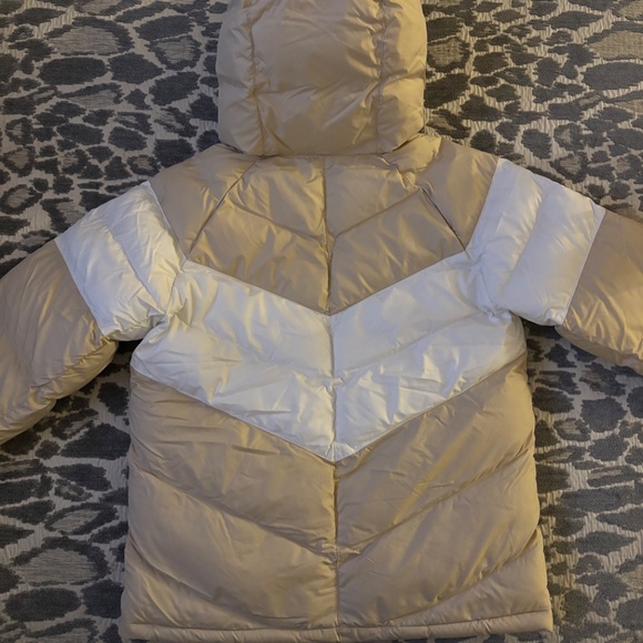 Nike Coat - Picture 4 of 4